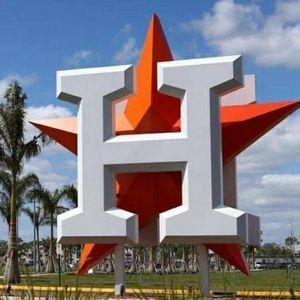 Meet your Posher, Cj